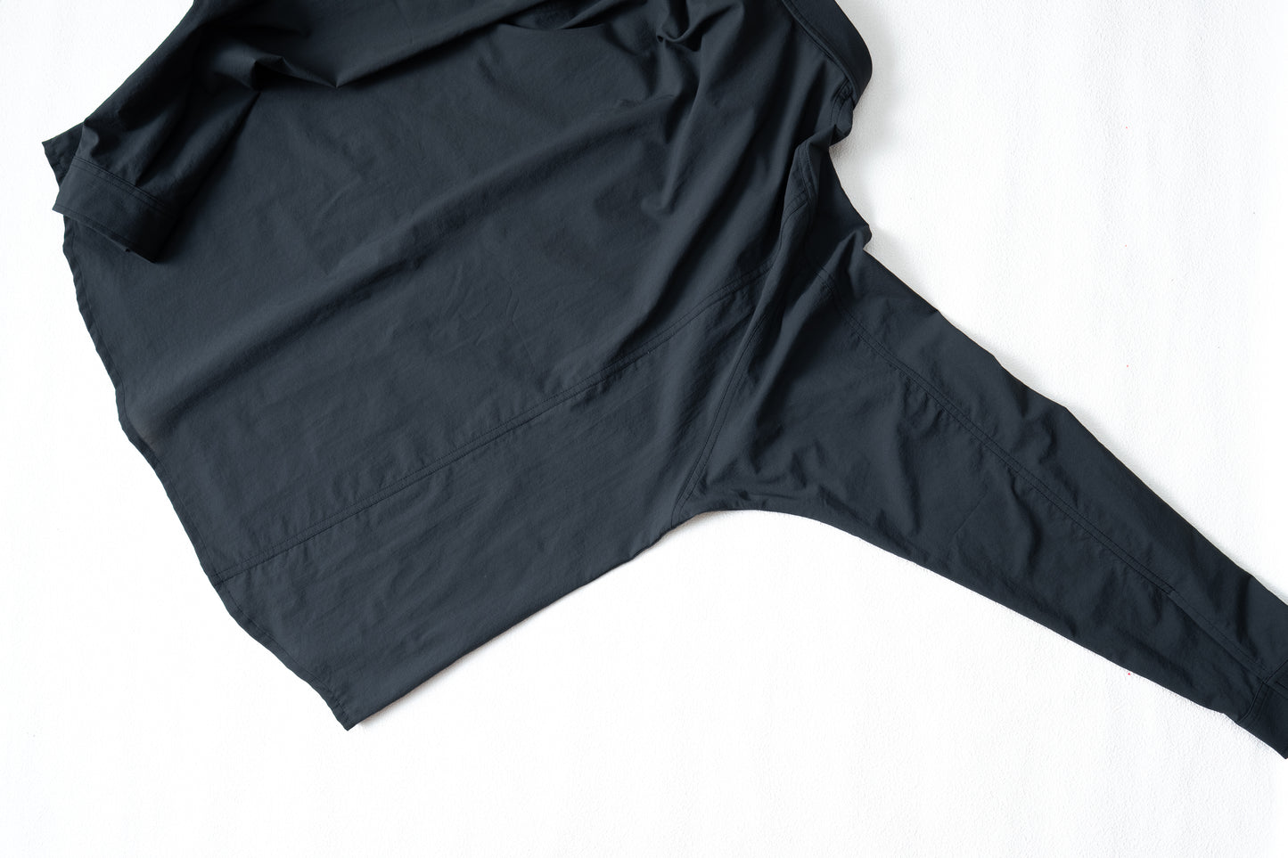Ultra long sleeve shirt 長袖襯衫