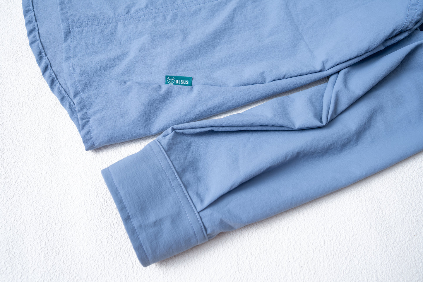 Ultra long sleeve shirt 長袖襯衫