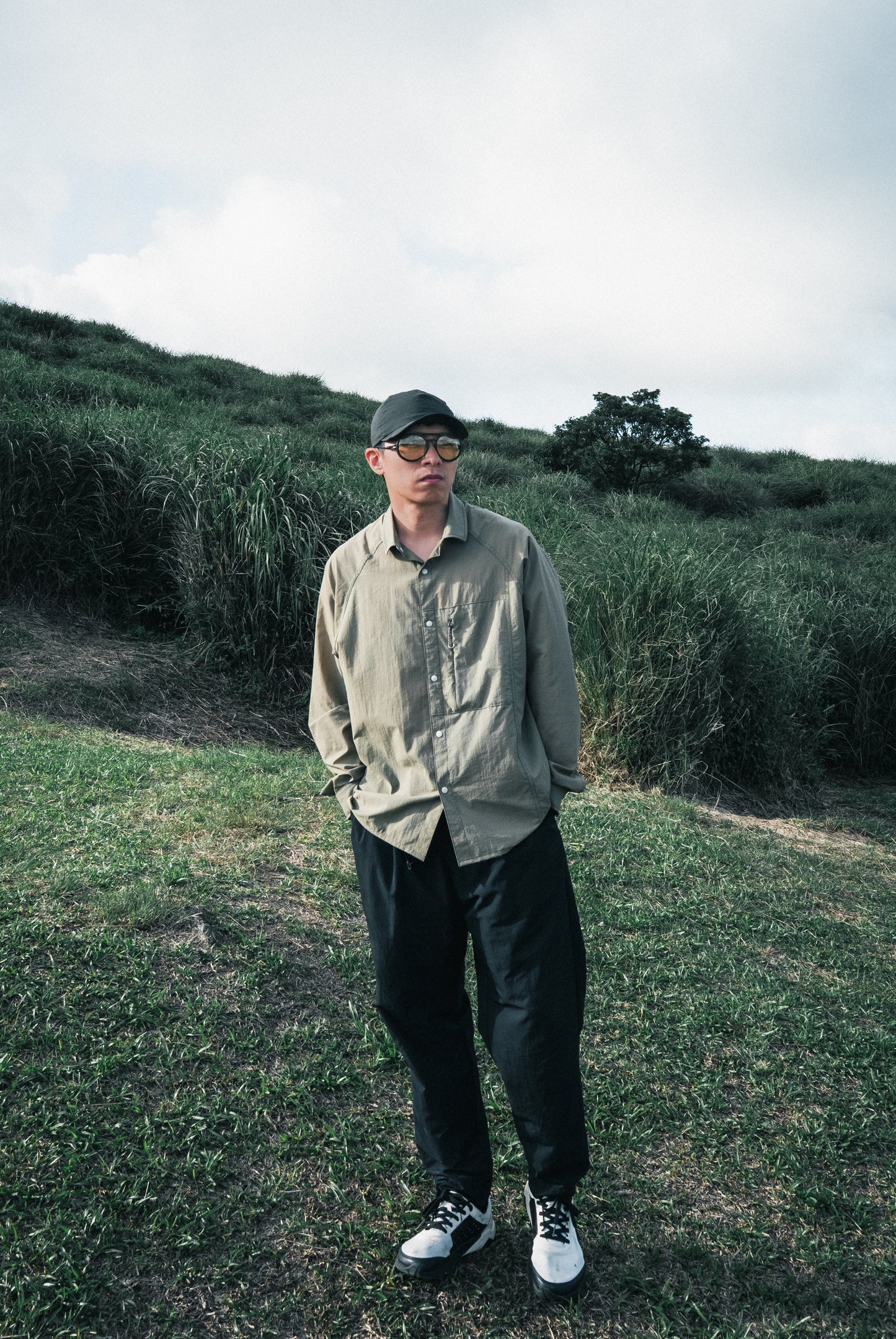 Ultra long sleeve shirt 長袖襯衫