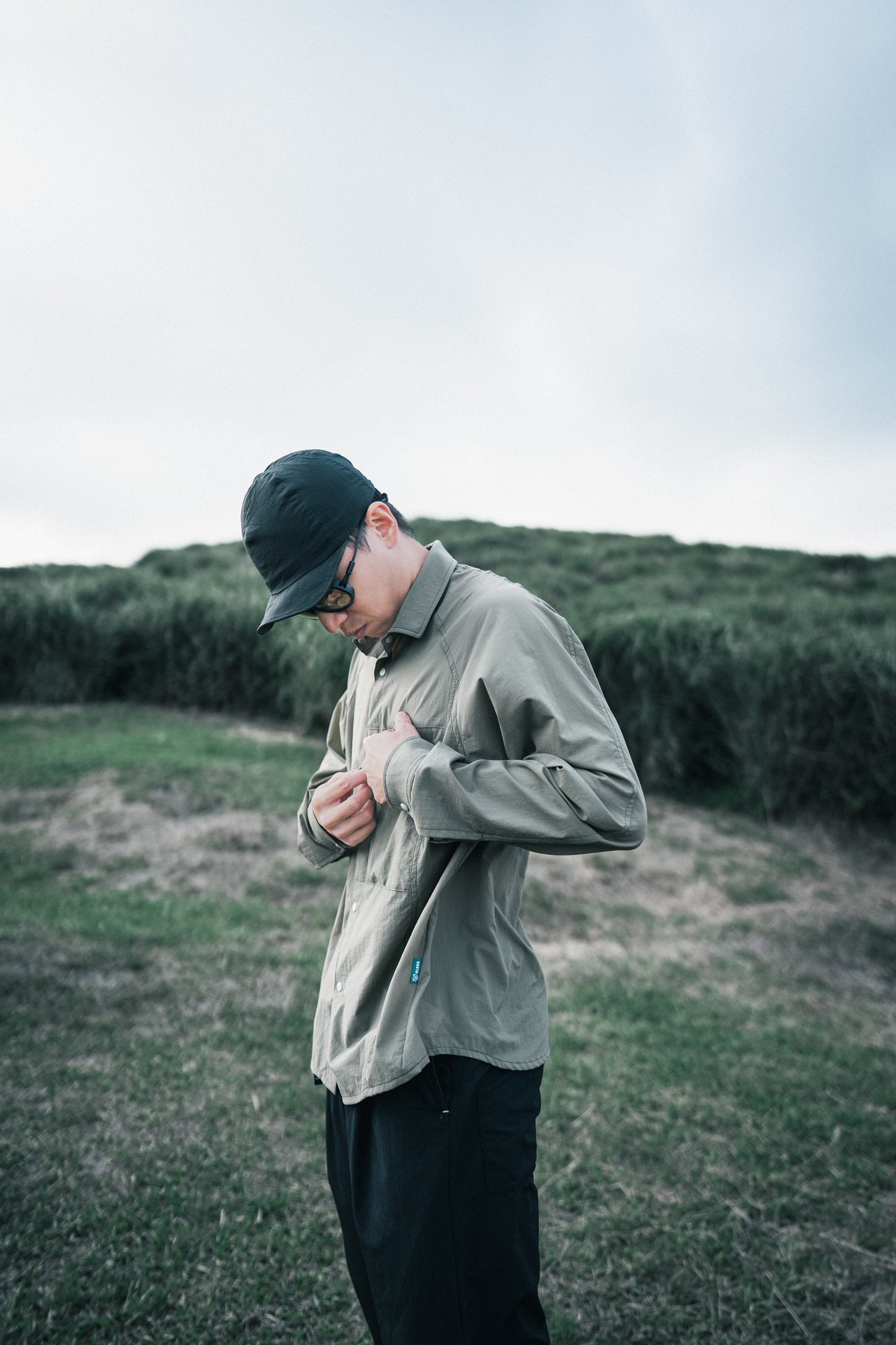 Ultra long sleeve shirt 長袖襯衫