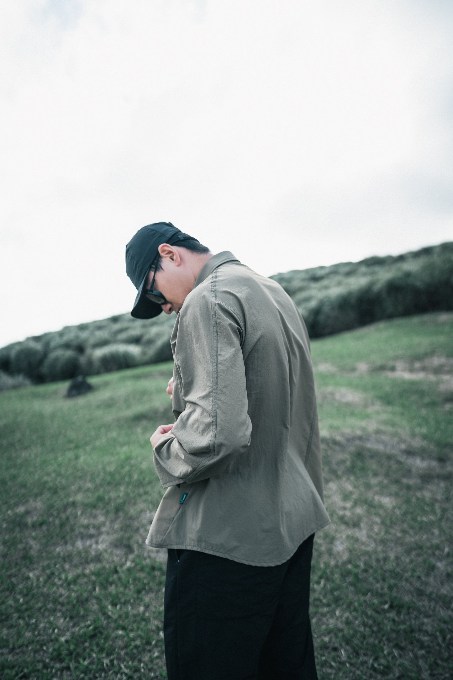 Ultra long sleeve shirt 長袖襯衫
